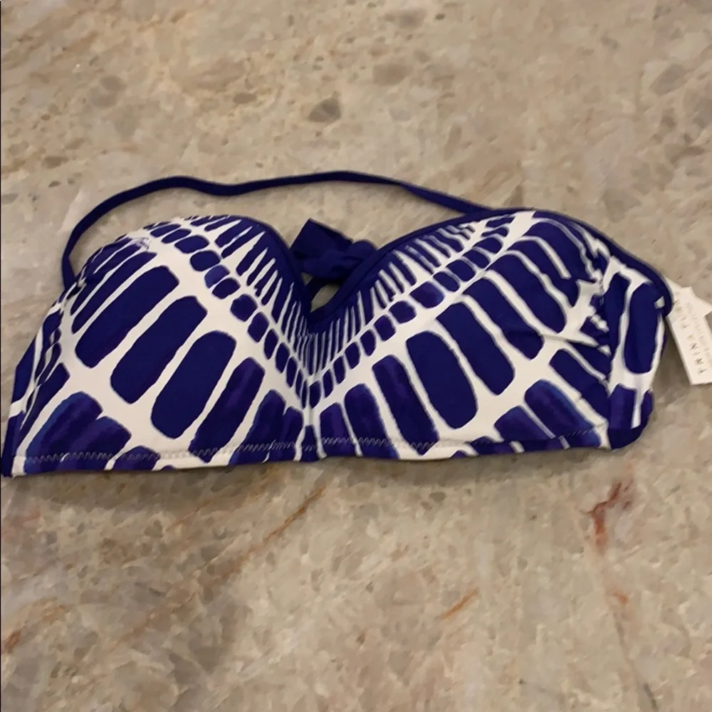 NWT Trina Turk Darling Bikini Top!‎